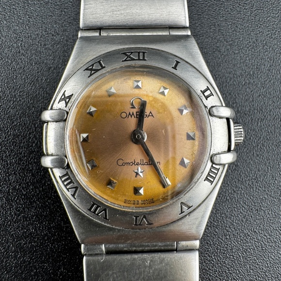 Auth. Ladies Omega Constellation Stainless Steel Salmon Dial, 1998 - Refinished - Picture 1 of 10